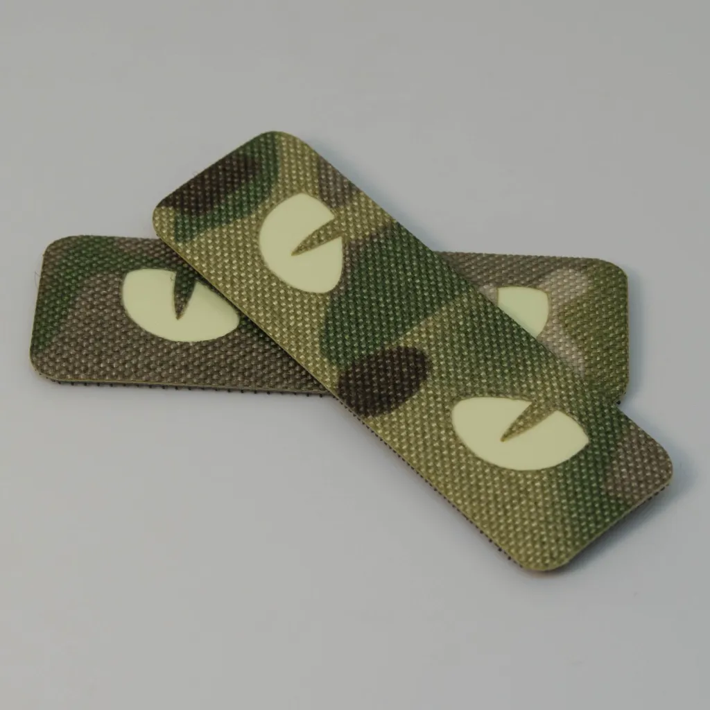 OJOS MULTICAM PAREJA.webp